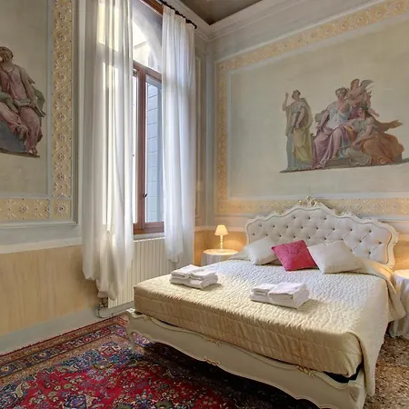 Apartment Doge Stair, Gorgeous - Bbc Grand 2024 Tour Recorded Here! *