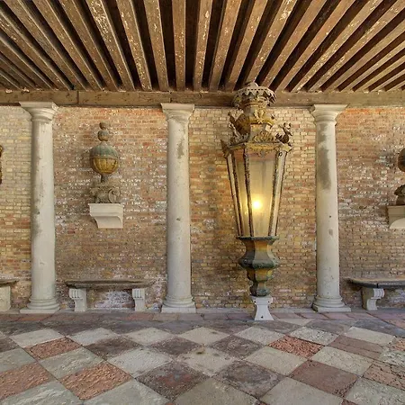 Doge Stair, Gorgeous - Bbc Grand 2024 Tour Recorded Here! Apartment *