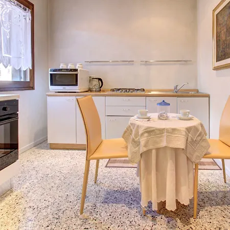 Daire Doge Stair, Gorgeous - Bbc Grand 2024 Tour Recorded Here! Venedik