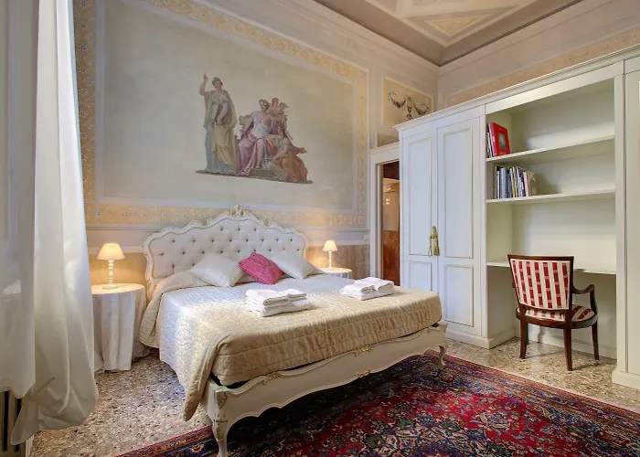 Doge Stair, Gorgeous - Bbc Grand 2024 Tour Recorded Here! Apartmán Benátky